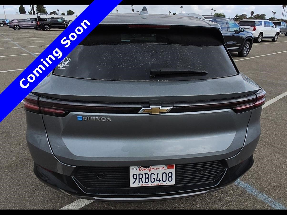 Used 2025 Sterling Gray Metallic Chevrolet LT image 14