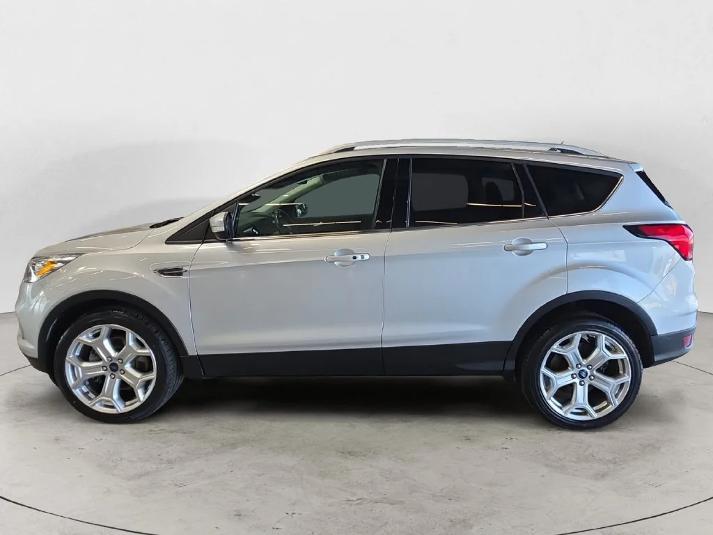 Used 2019 Silver Ford Titanium image 12