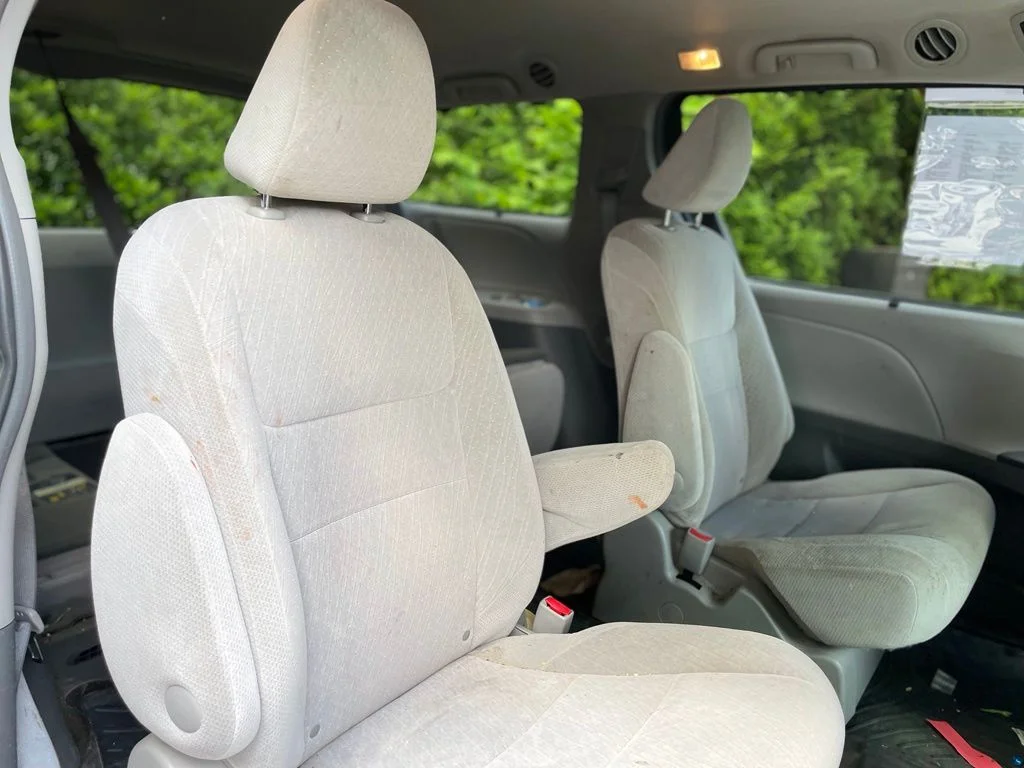 Used 2015 Shoreline Mist Toyota LE image 21