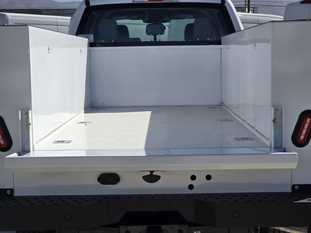 New 2026 Oxford White Ford XL image 23