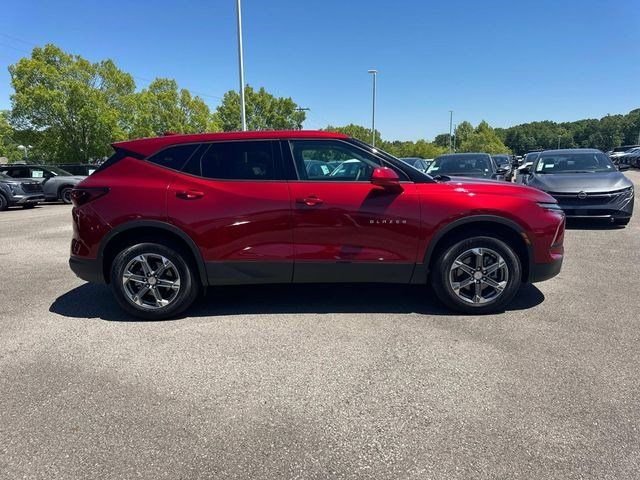 Used 2025 Radiant Red Tintcoat Chevrolet LT image 3