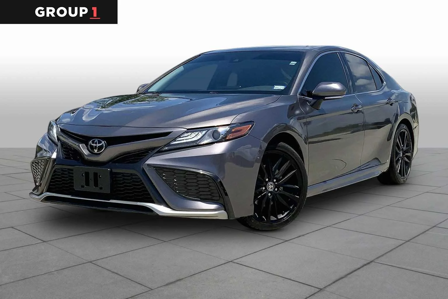 2023 Toyota Camry XSE's photo