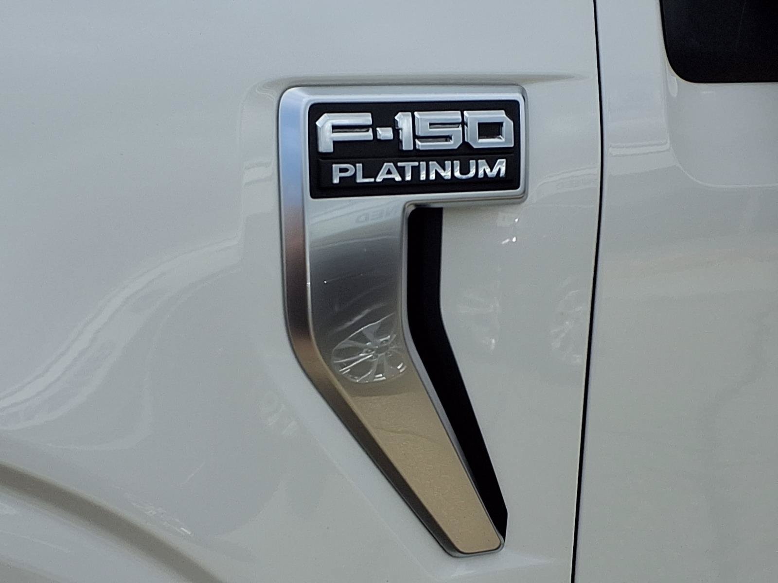 Certified Used 2025 Star White Ford Platinum image 28