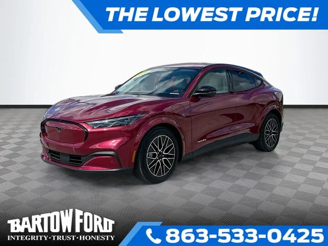 Used 2025 Red Ford Premium image 1