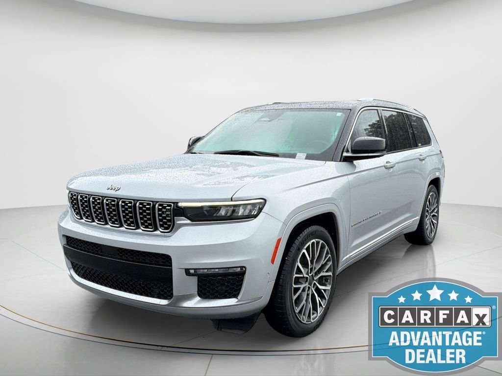Used 2021 Silver Jeep Summit image 2