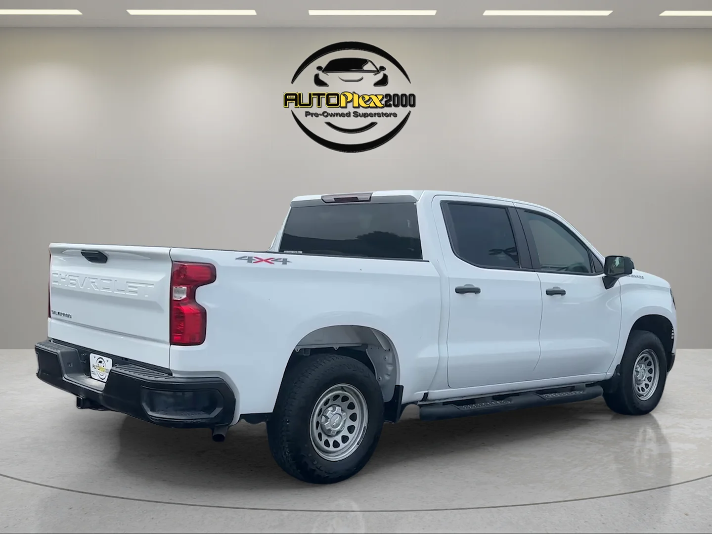 Used 2024 White Chevrolet WT image 7
