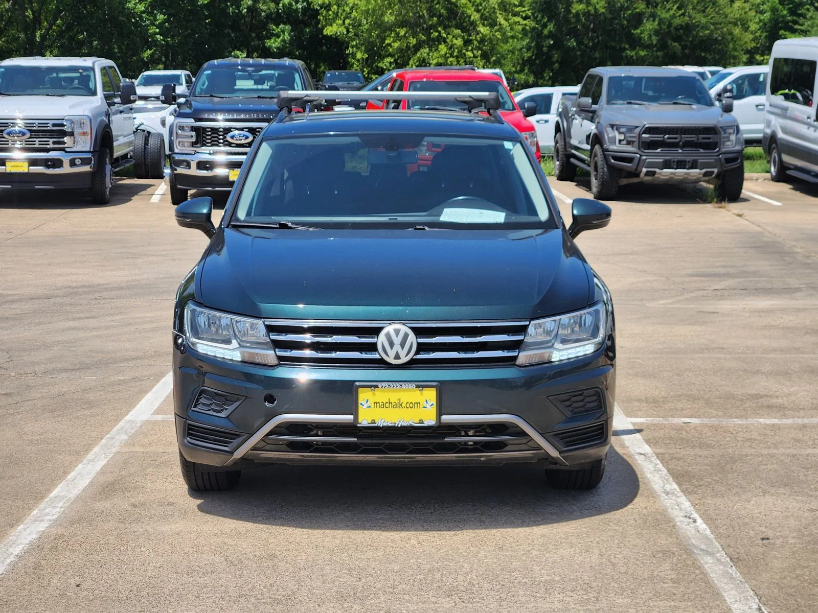 Used 2018 Volkswagen Tiguan SE with VIN 3VV3B7AX7JM196188 for sale in DeSoto, TX