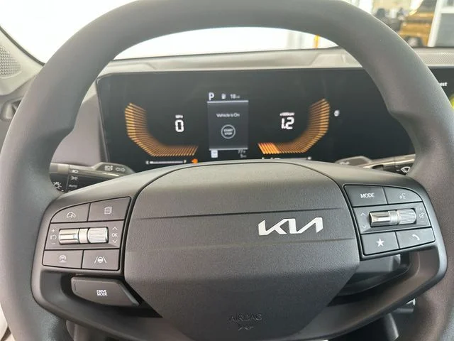 New 2026 Snow White Pearl Kia LXS image 12
