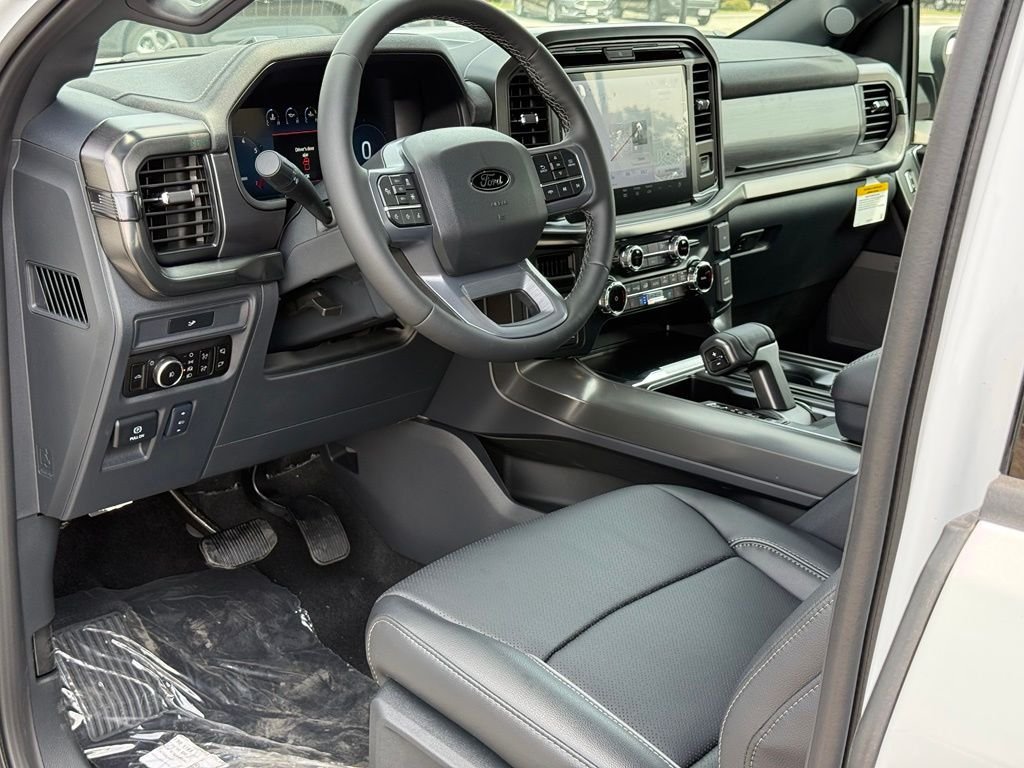 New 2026 Oxford White Ford Lariat® image 6