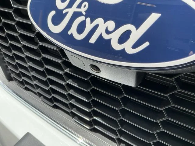 New 2026 Oxford White Ford XLT image 9