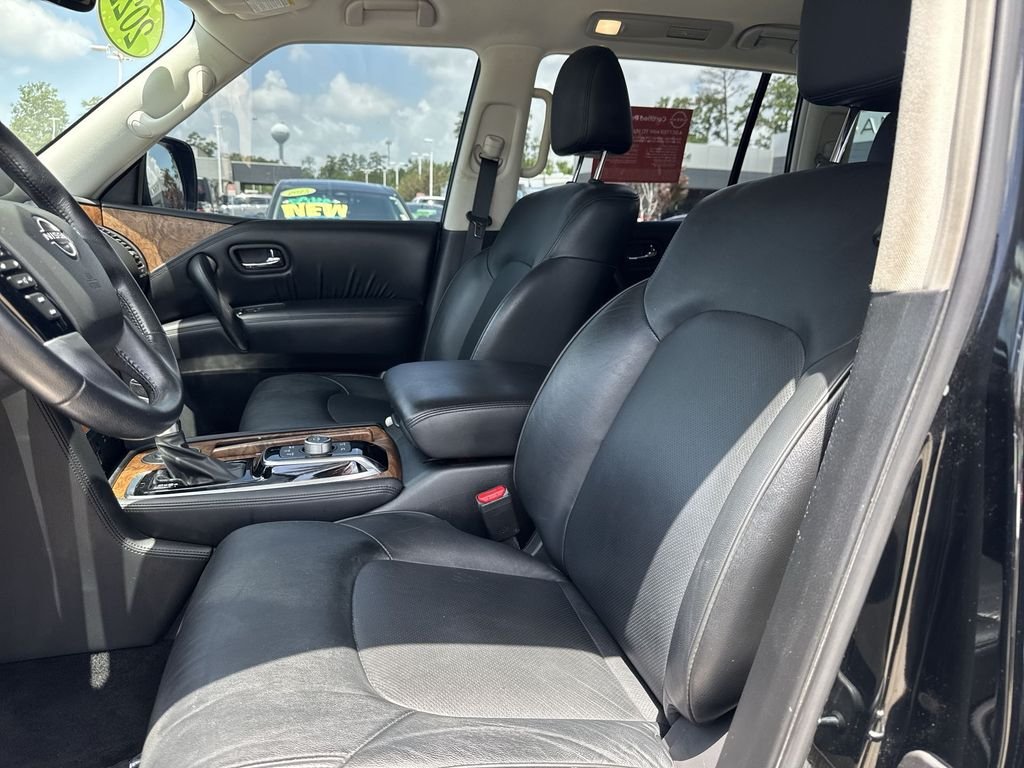 Used 2022 Black Nissan SL image 13