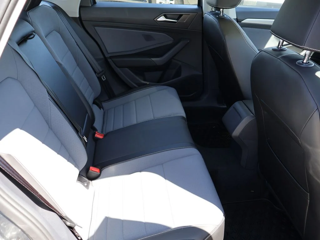 New 2026 Gray Volkswagen 1.5T SE image 32