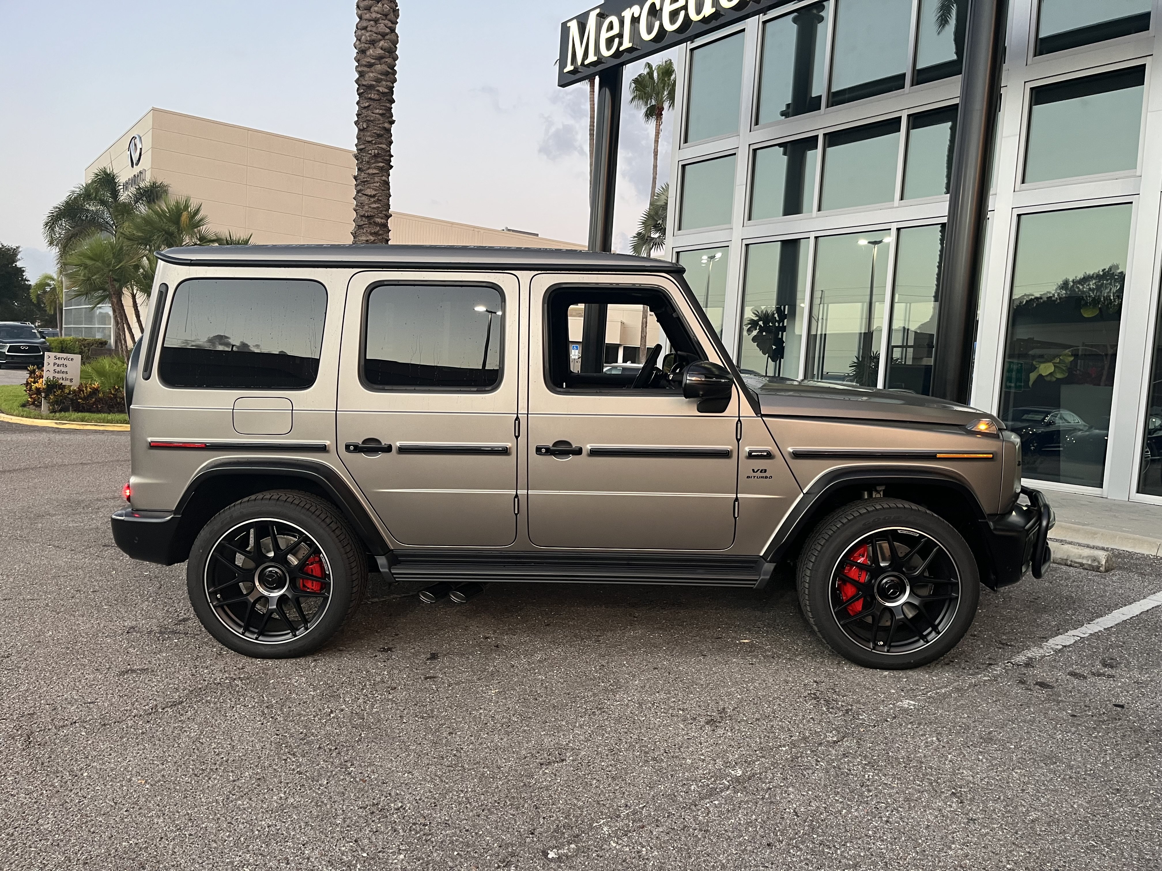 New 2027 MANUFAKTUR Sintered Bronze Magno Mercedes-Benz AMG® G 63 image 8
