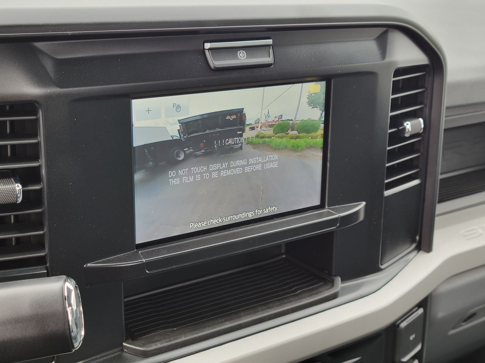 New 2026 Oxford White Ford F-450® XL image 51