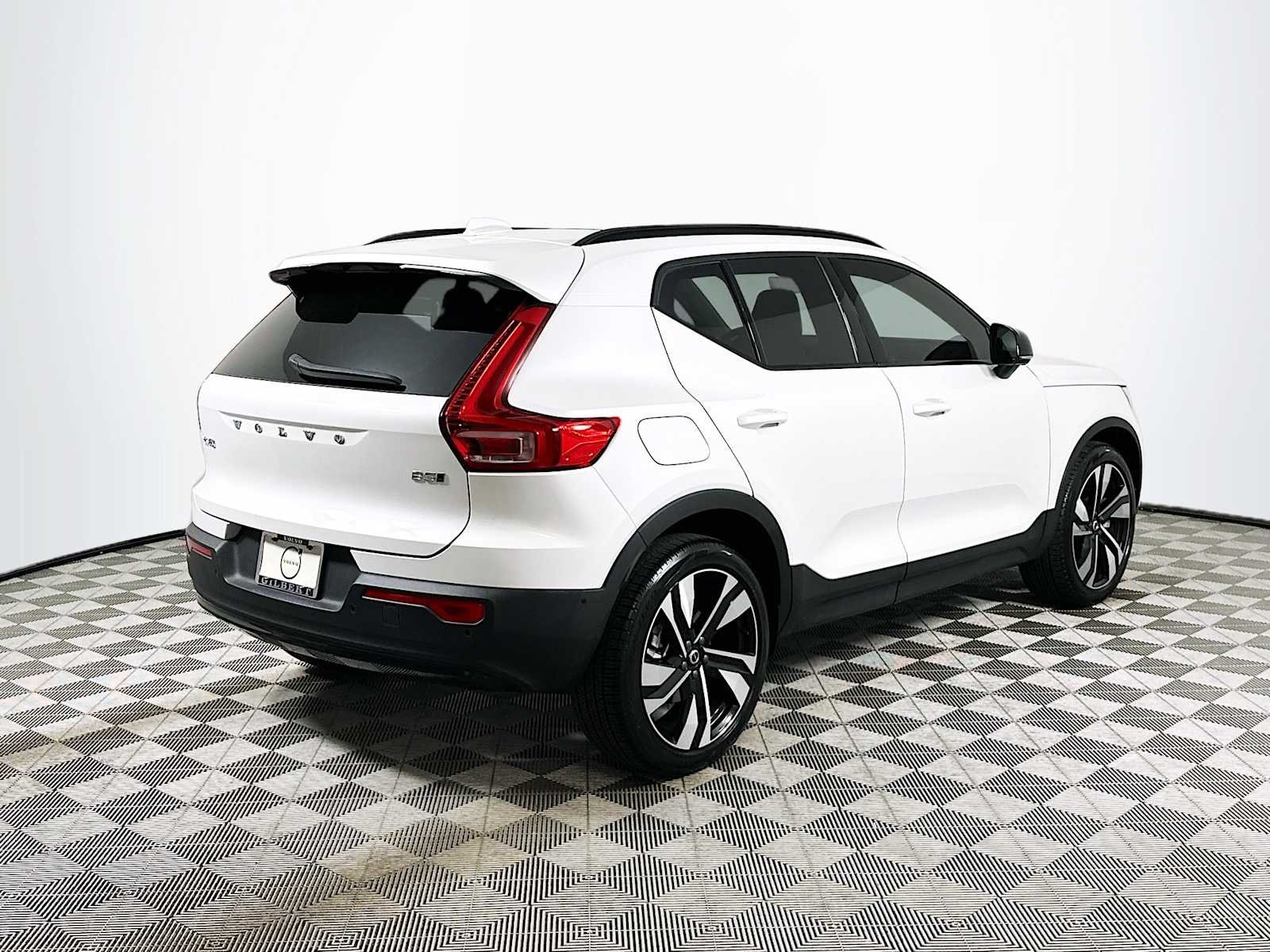 Used 2026 Crystal White Volvo Ultra image 7
