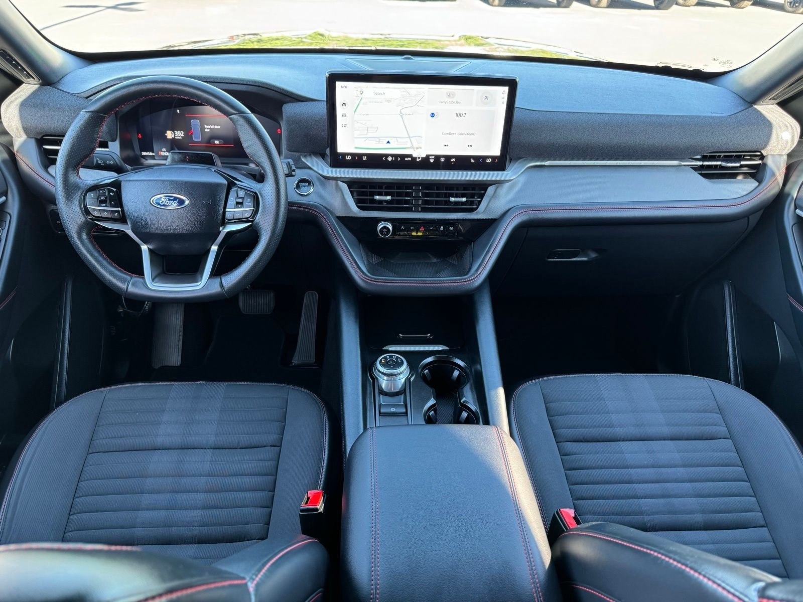 Used 2025 Gray Metallic Ford ST-Line image 30