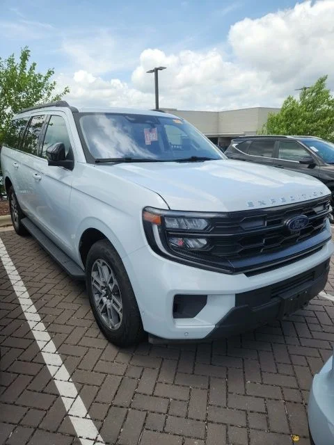 Used 2025 Silver Ford Active image 2