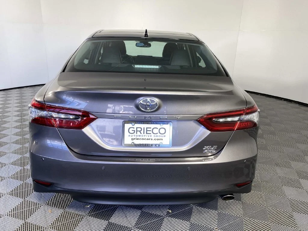 Used 2024 Predawn Gray Mica Toyota XLE image 7