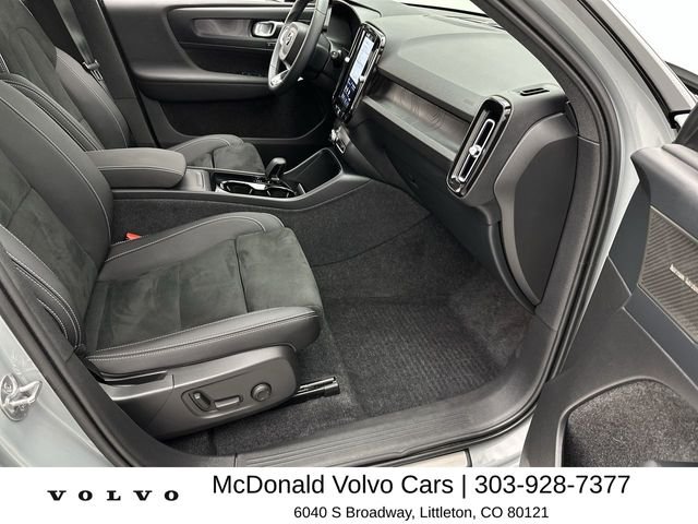 Used 2024 Gray Volvo Ultimate image 25