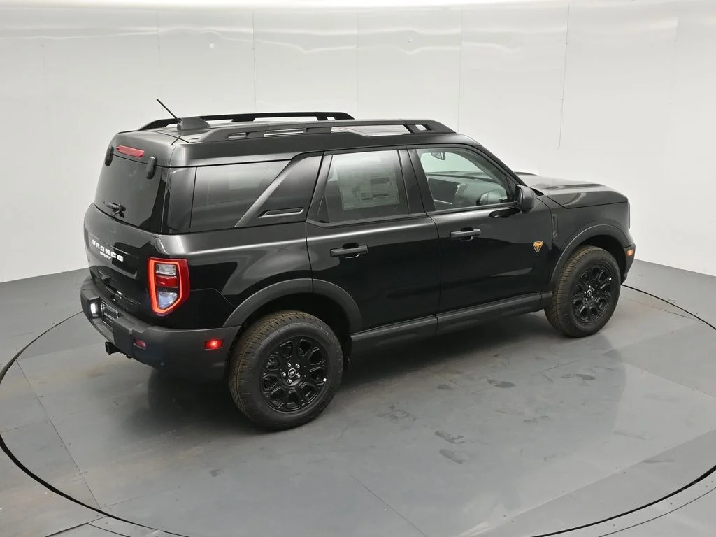 New 2025 Black Ford Badlands image 44