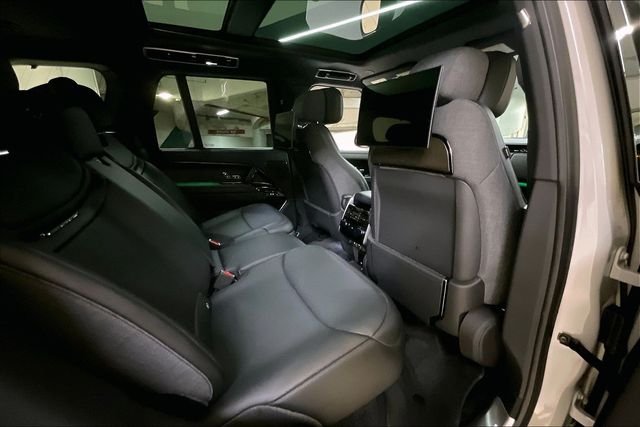 Certified Used 2026 Gray Land Rover SV image 12