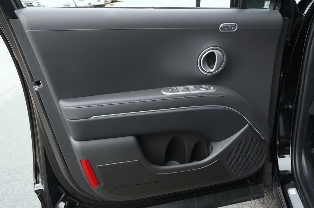 New 2026 Abyss Black Pearl Hyundai SEL Premium image 35
