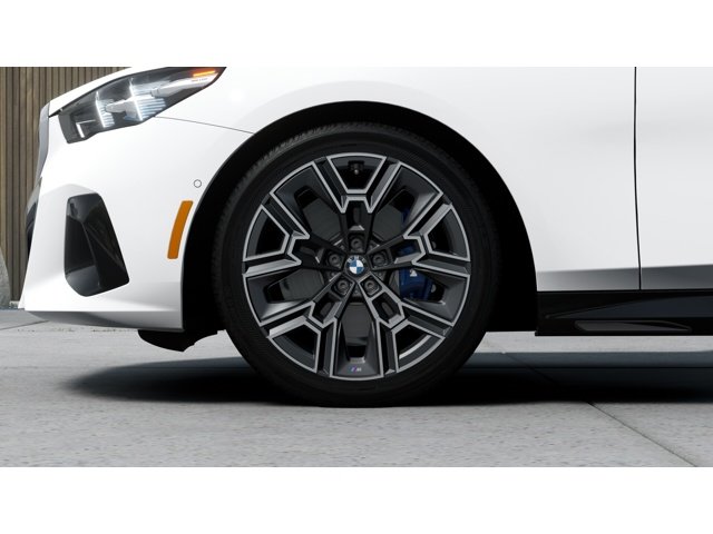 New 2027 Alpine White BMW 530i image 7