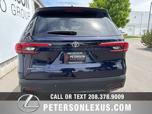 Used 2024  Toyota XLE image 5