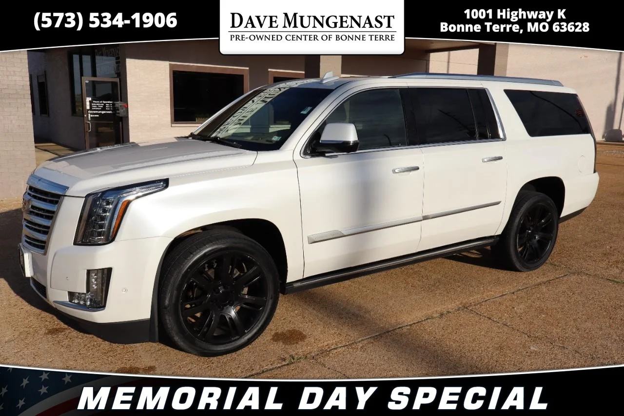 2019 Cadillac Escalade ESV AWD Platinum's photo