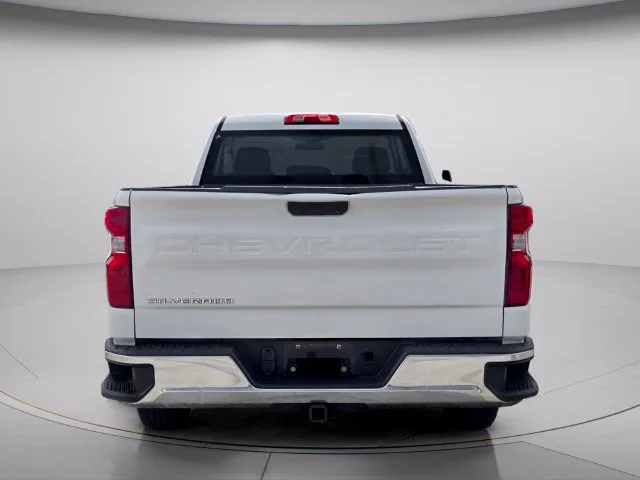 Used 2021 White Chevrolet WT image 6