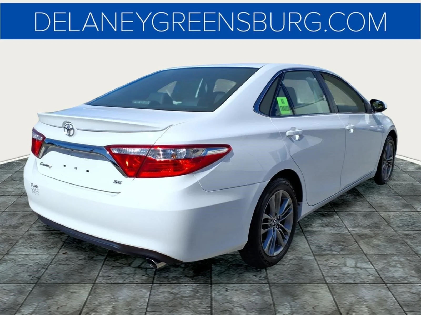 Used 2017 Super White 040 Toyota SE image 3
