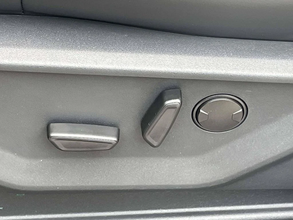 New 2027 Marsh Gray Ford Tremor® image 14