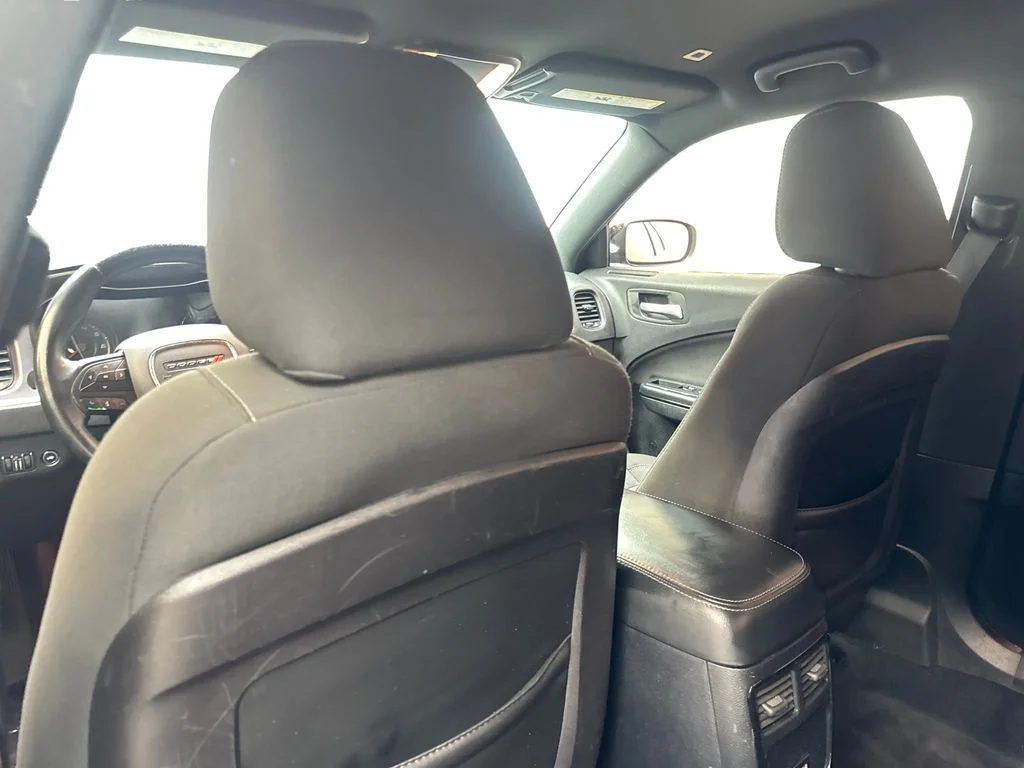 Used 2018 Gray Dodge SXT image 35