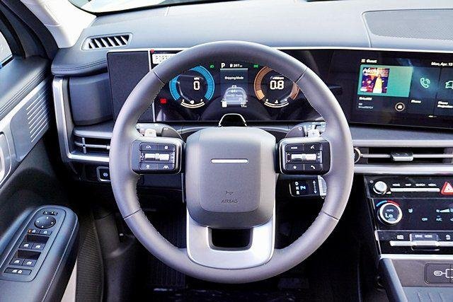 New 2026 Silver Hyundai SEL FWD image 24