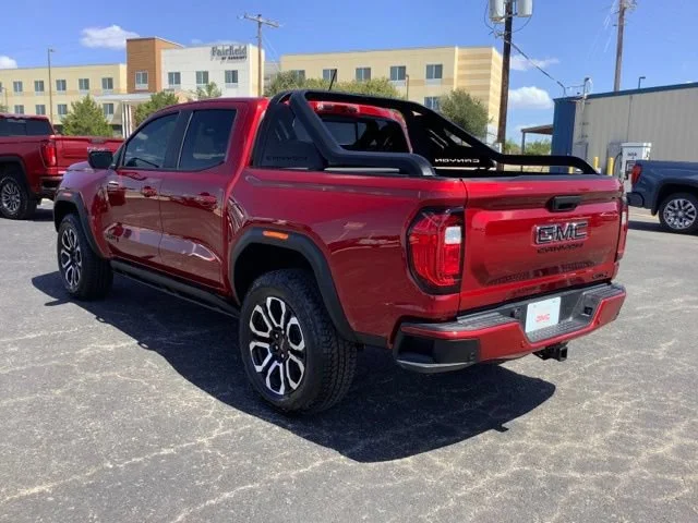 2026 GMC Canyon AT4 - Photo 7