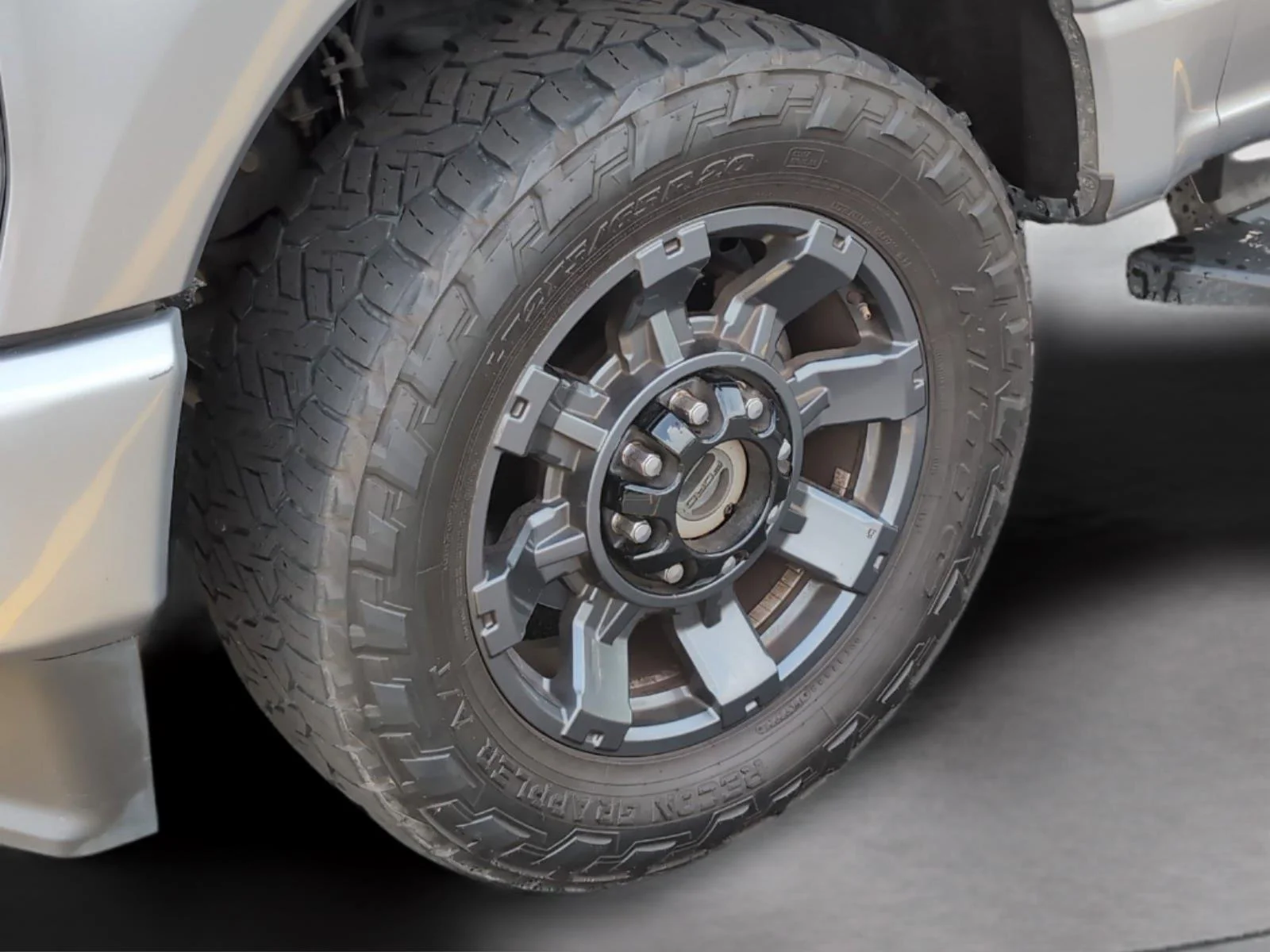 Used 2023 Iconic Silver Ford XLT image 37