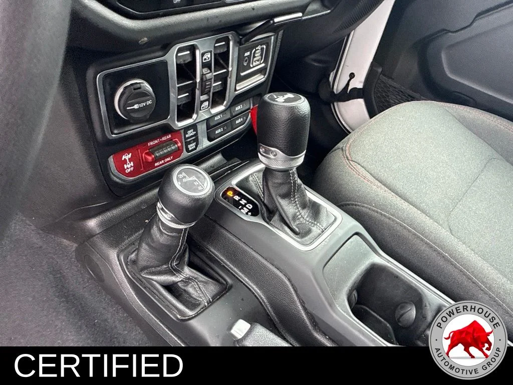 Used 2024 White Jeep Rubicon image 12