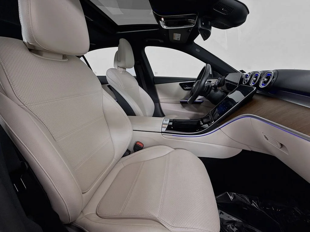Used 2023 White Mercedes-Benz C 300 image 28