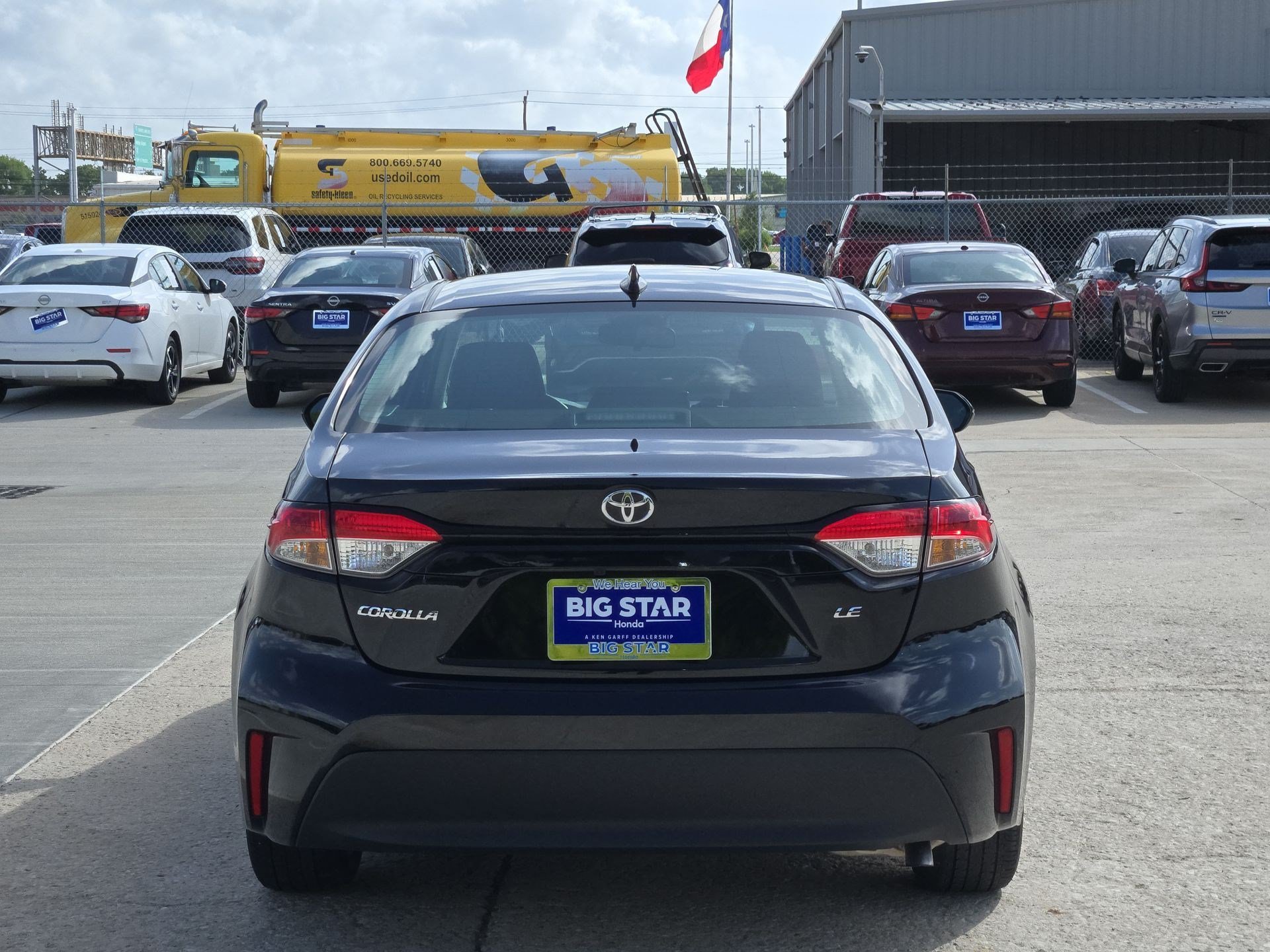 Used 2025 Midnight Black Metallic Toyota LE image 4