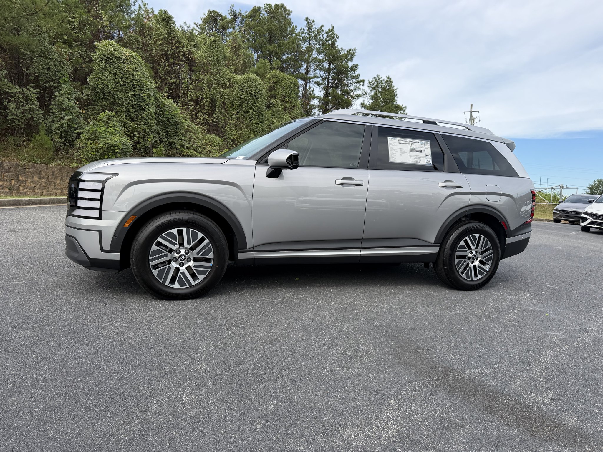 New 2027 Shimmering Silver Hyundai Blue SEL Premium 7P image 37