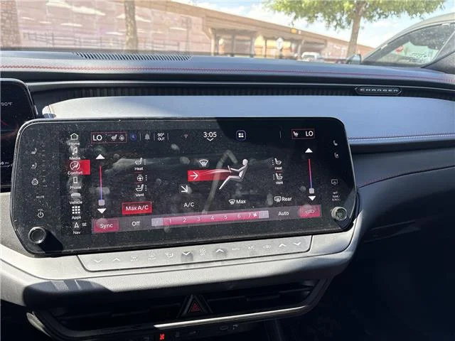 New 2026 White Knuckle  Paint Dodge RT 4-DOOR AWD image 24