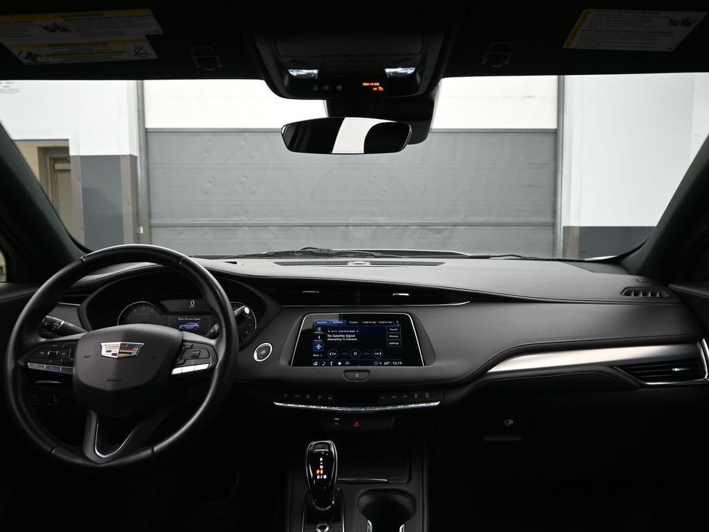 Used 2022 Radiant Silver Metallic Cadillac Premium Luxury image 29