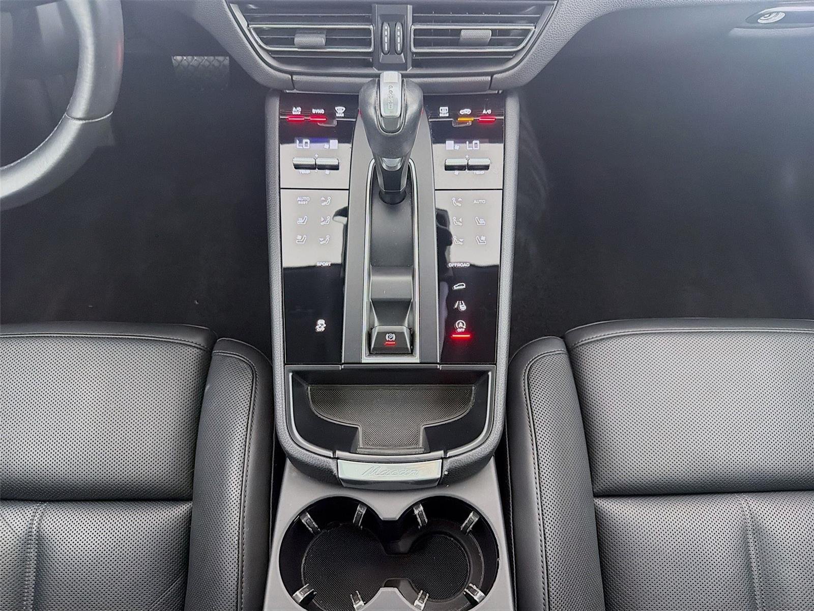 Used 2023 Black Porsche T image 19