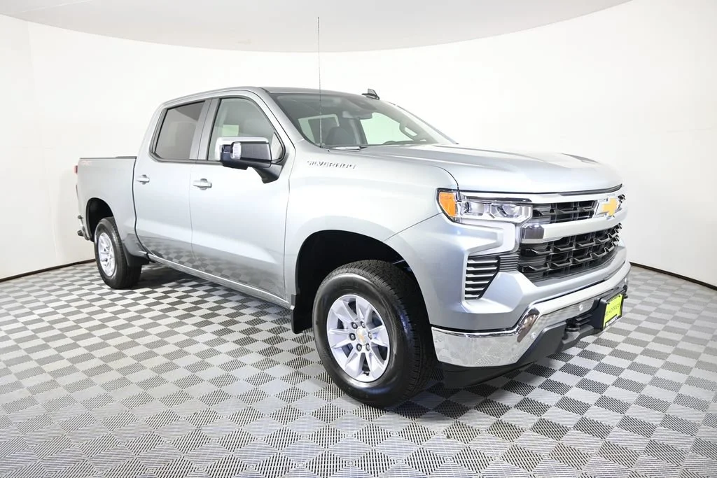 2026 Chevrolet Silverado 1500 LT - Photo 10