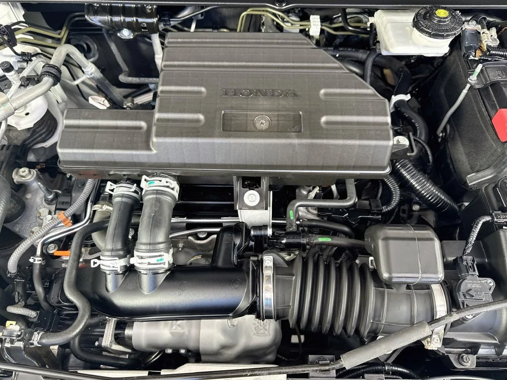 Certified Used 2021 White Honda Touring image 39