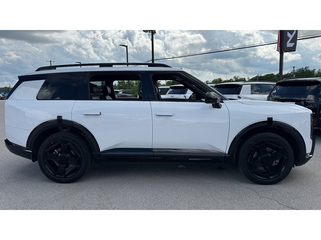 New 2027 Glacial White Pearl Kia X-Line EX image 3