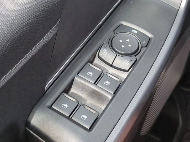New 2026 Carbonized Gray Metallic Ford XLT image 24