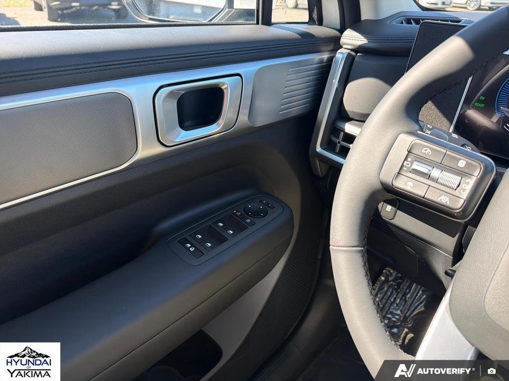 New 2026 Serenity White Hyundai SE image 17