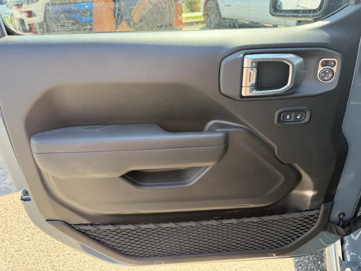 New 2026 Dark blue Jeep Sport S image 12