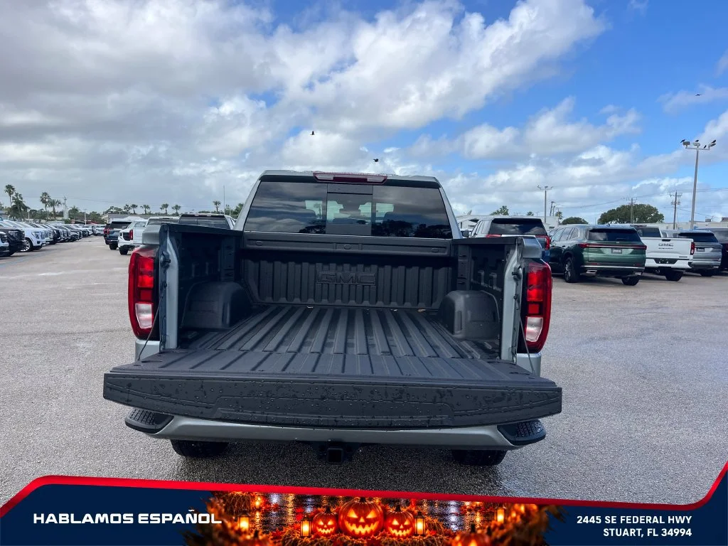 New 2026 Sterling Metallic GMC Elevation image 16